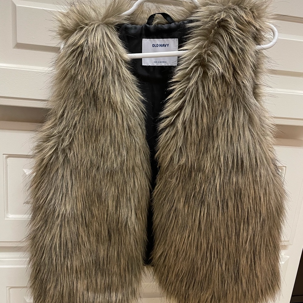 Girls Faux Fur Vest